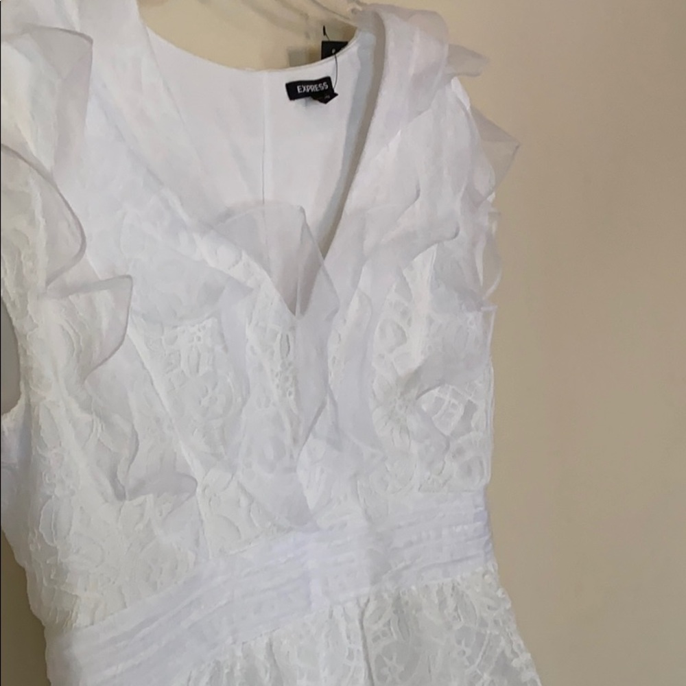 Express White Ruffled Top - Picture 6 of 8